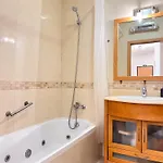 Luxury Ocean View By Be Cherish شقة البوفيرا